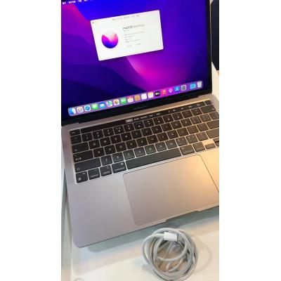macbookpro 2020款 13.3寸 8GB+256GB M1芯片 成色靓大全套