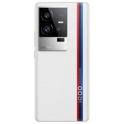 vivo iQOO11Pro 5G电竞游戏手机 200W超快闪充/骁龙8 Gen2/2K 144Hz E6 全感屏/自研芯片V2 